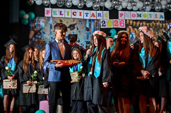 🎓 Festivitatea de premiere a absolvenților claselor a VIII-a A și a VIII-a B